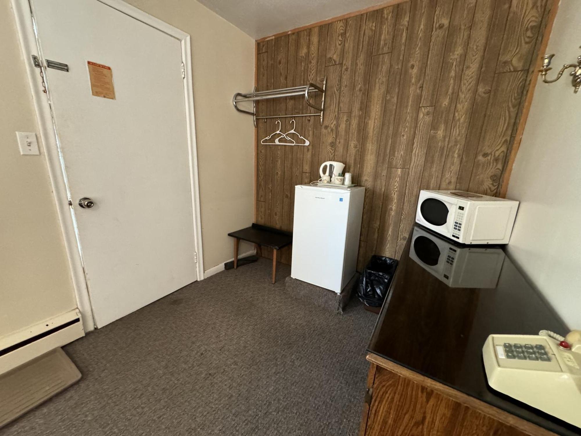 Holiday Motel Orillia Kültér fotó